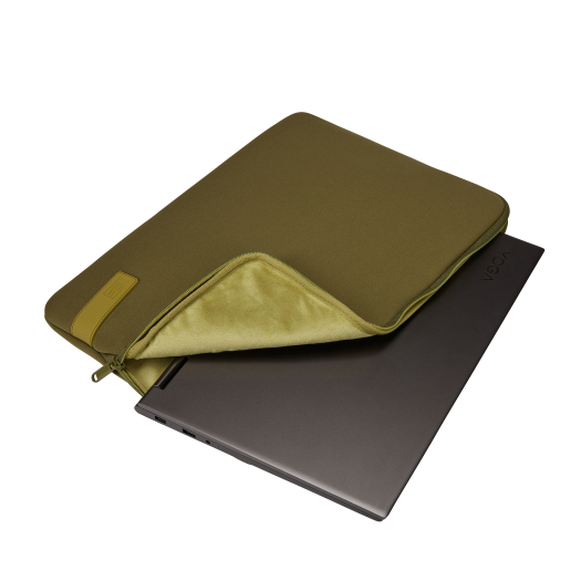 Case Logic Reflect 15.6" Laptop Sleeve - 895958.jpg