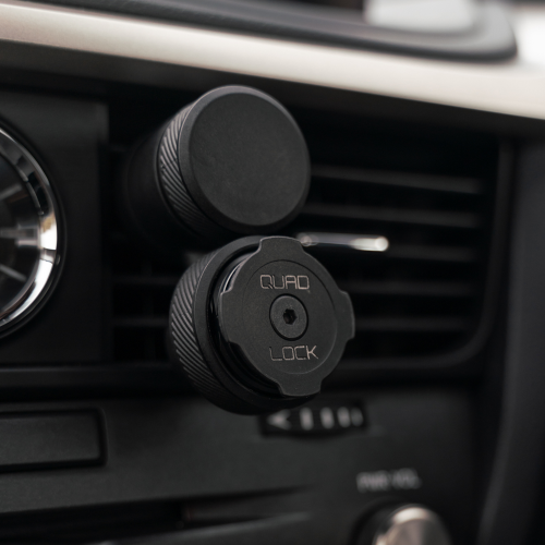 Quad Lock™ Vent Car Mount - 1744958.png