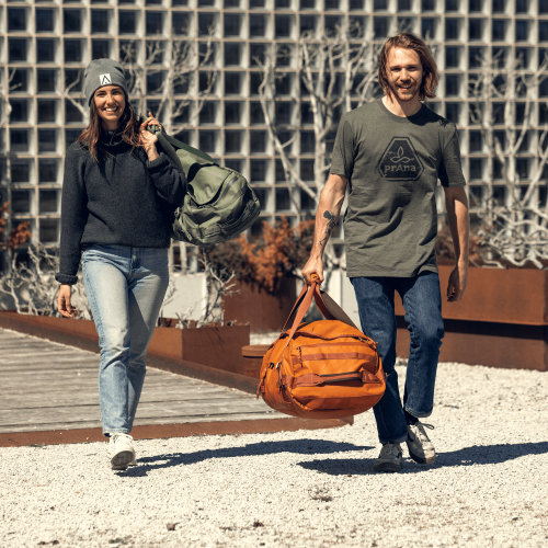 Thule Chasm 90L Duffel - 1382021.png